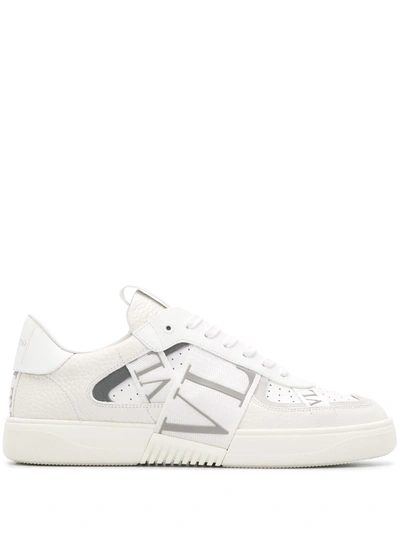 Shop Valentino Vl7n Low-top Leather Sneakers In White