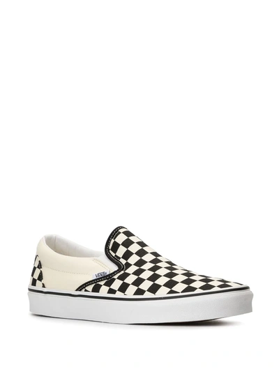 Vans Classic Slip On In Checkerboard Print In White And Black With White Stripe In White
