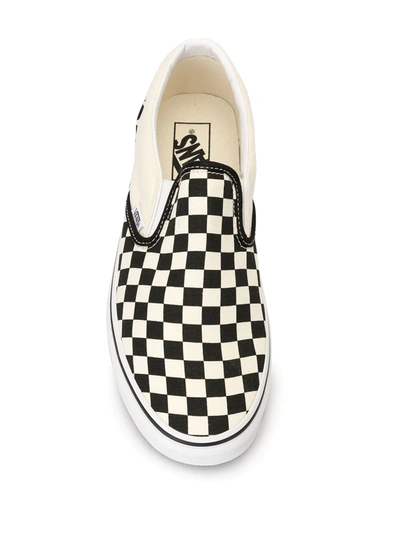 Vans Classic Slip On In Checkerboard Print In White And Black With White Stripe In White