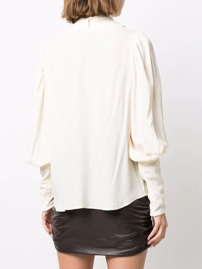 Wandering Puff-sleeve Pussy-bow Blouse In Nude