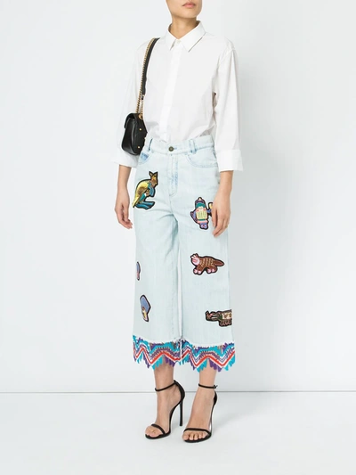 Shop Peter Pilotto Embroidered Patch Cropped Jeans In Blue
