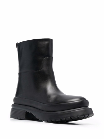 Valentino Garavani Roman Stud Leather Boots In Schwarz