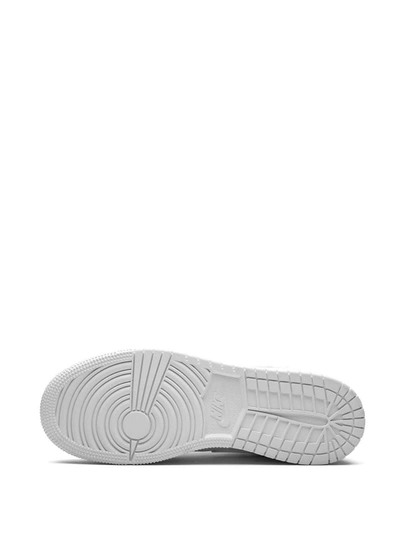 Jordan Air  1 Mid Sneakers In White