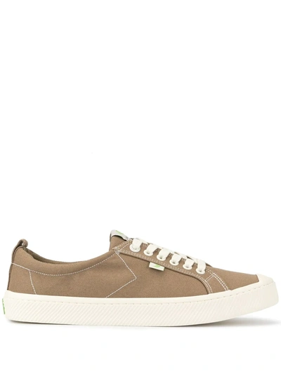 Shop Cariuma Oca Low-top Canvas Sneakers In Green