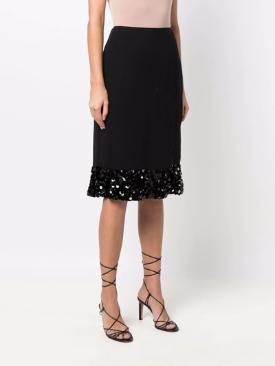 Pre-owned Chanel 2002 Sequin-embellished Hem Straight-cut Skirt In 黑色