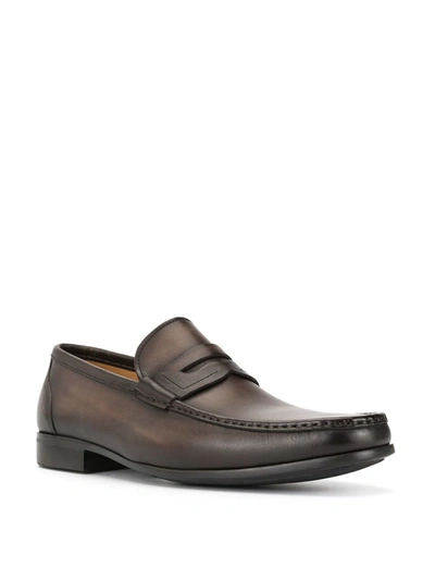 Magnanni Polished Finish Loafers In Brown