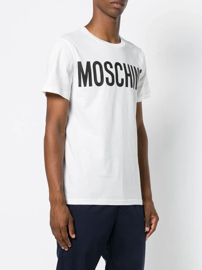 Moschino T-shirt Mit Logo-print In White | ModeSens