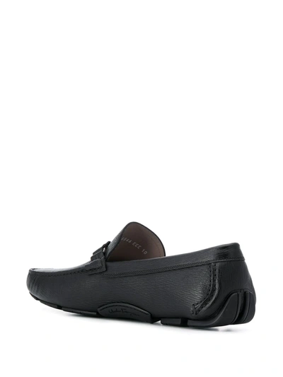 Ferragamo Vara Buckle Driving Shoes In Black