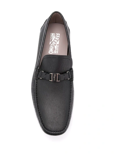 Ferragamo Vara Buckle Driving Shoes In Black