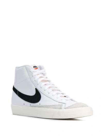 Nike Men's Blazer Mid 77 Vintage-Like Casual Sneakers from Finish