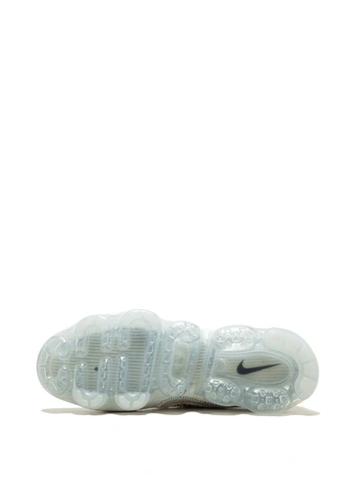 Nike The 10 Air Vapormax Flyknit Sneakers In White