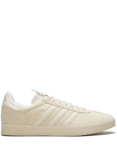 Shop Adidas Originals Gazelle Se Uasons Sneakers In Neutrals