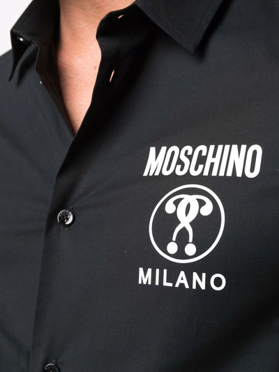 Shop Moschino Milano Logo-print Shirt In Schwarz