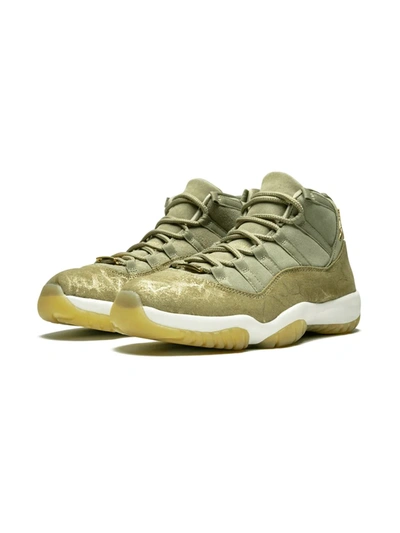 Jordan Air  11 Retro Shoe In Green
