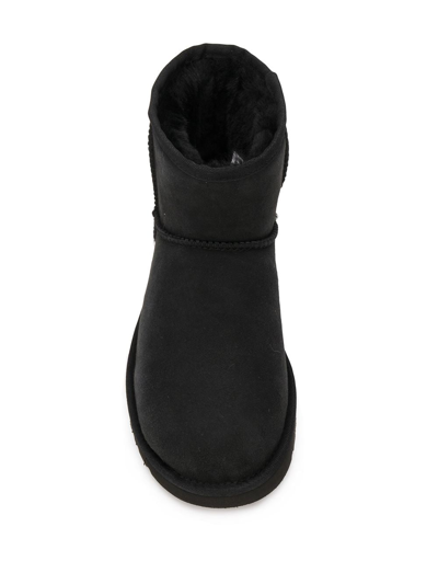 SLIP-ON UGG BOOTS