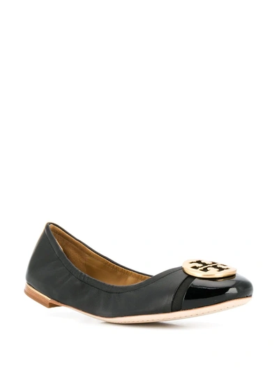 Shop Tory Burch Logo Ballerina Shoes In Black