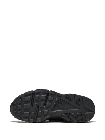 Nike Wmns Air Huarache Run Sneakers In Black