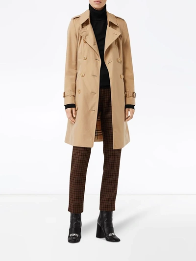 Burberry Chelsea Heritage Double-breasted Trench Coat In Neutrals