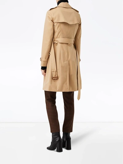 Burberry Chelsea Heritage Double-breasted Trench Coat In Neutrals