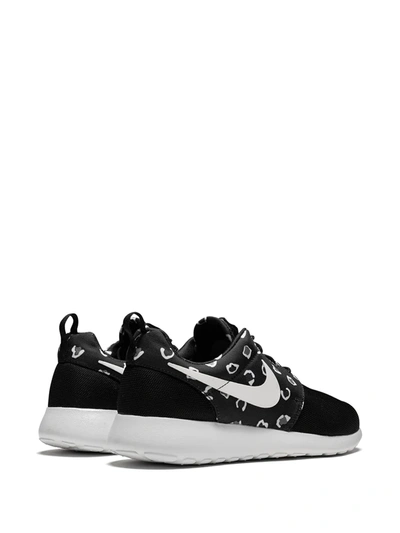 Shop Nike Rosherun Leopard Print Low-top Sneakers In Black