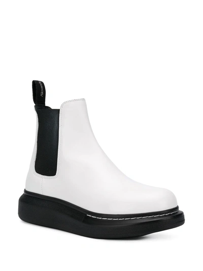 ALEXANDER MCQUEEN CHUNKY SOLE CHELSEA BOOTS - 白色