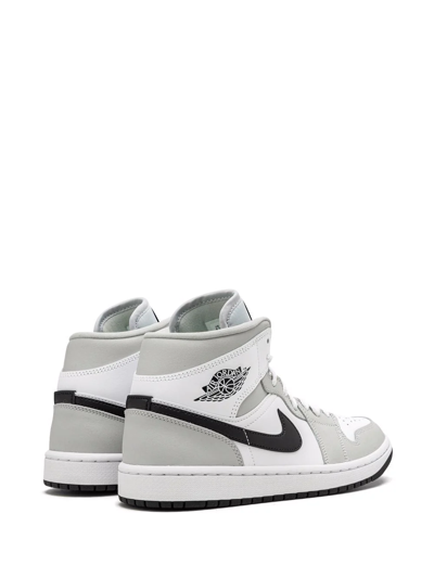Jordan Air  1 Mid Sneakers In 灰色