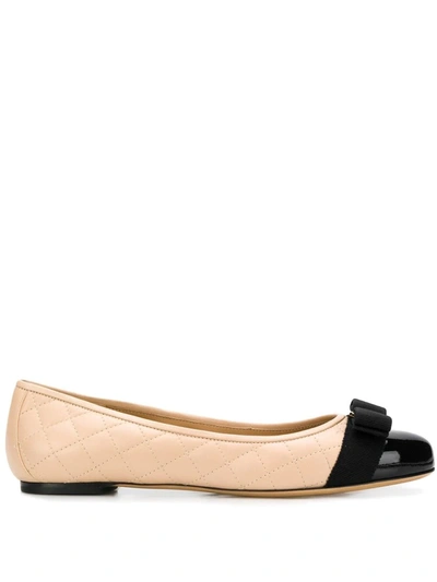 Shop Ferragamo Vara Contrast Ballerinas In Neutrals