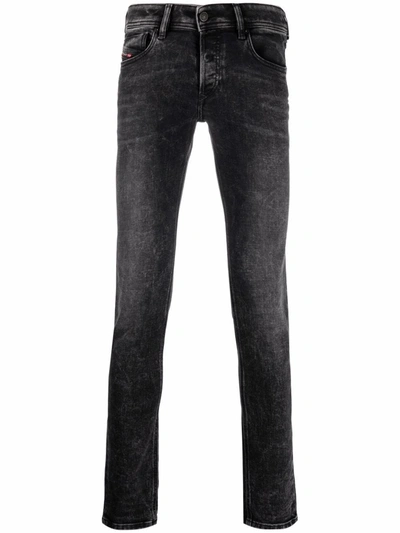 Shop Diesel Sleenker-x Skinny Jeans In 黑色
