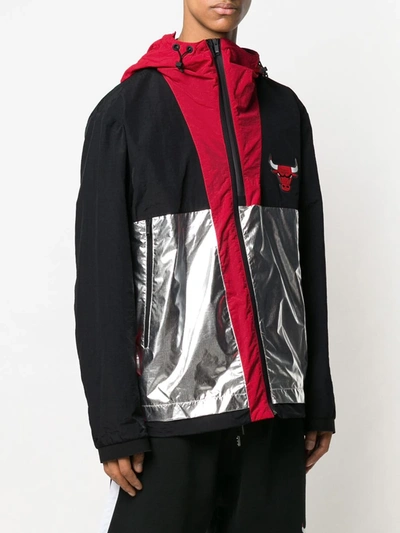 Shop Marcelo Burlon County Of Milan Chicago Bulls Windbreaker In Black