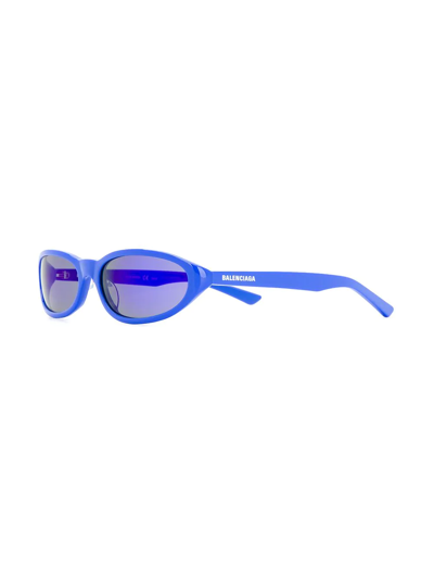 Shop Balenciaga Neo Round Sunglasses In Blue