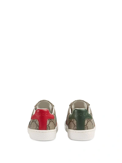 Shop Gucci Gg Supreme Low-top Sneakers In Neutrals