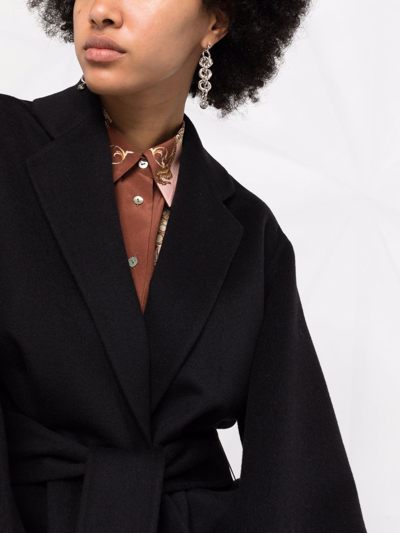 10 Corso Como Belted Single-breasted Coat In Schwarz