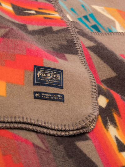 Shop Pendleton Intarsia-knit Blanket In Neutrals