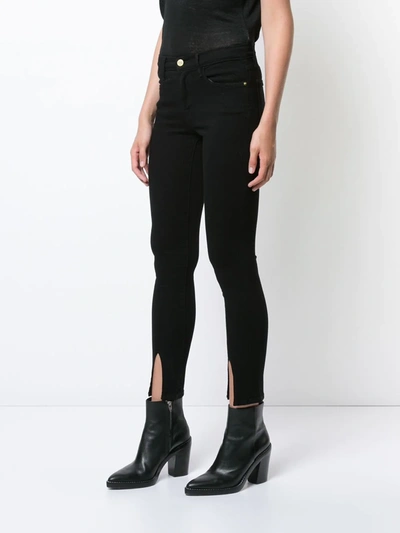 Frame Front Slit Cropped Jeans In Black