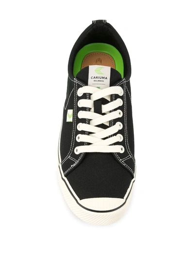 Cariuma Mens Black Mens Oca Low Organic-canvas Trainers 7 In Black