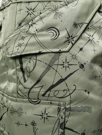 Sacai Cosmic Print Cargo Shorts In Green