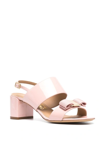 Shop Ferragamo Vara Bow Sandals In Pink