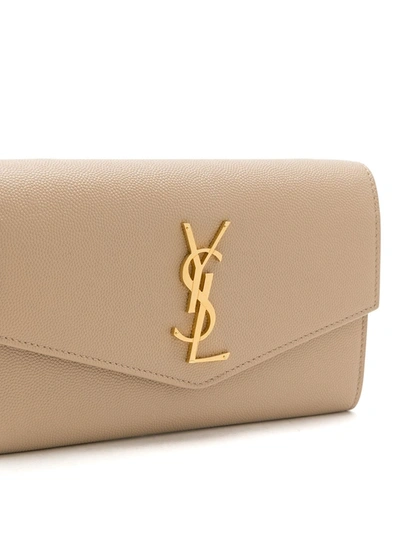 Saint Laurent Uptown Grained Leather Chain Wallet In Neutrals