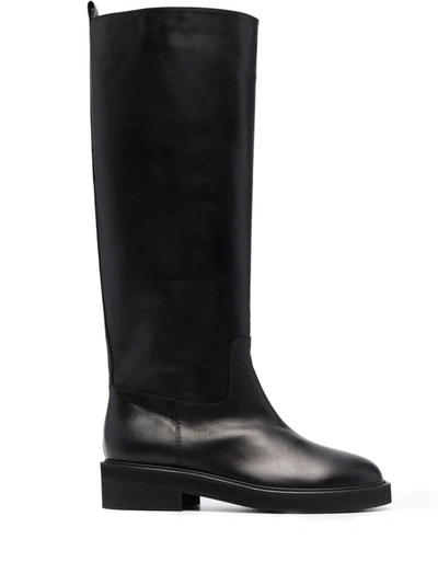 Shop Via Roma 15 Round-toe Leather Boots In Schwarz