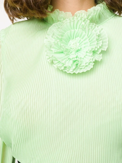 细褶花卉细节罩衫