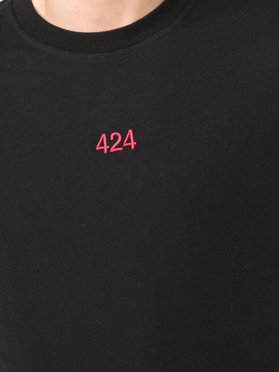 Shop 424 Embroidered Logo T-shirt In Schwarz