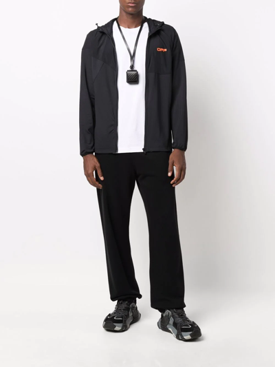 Off-white Diag Stripe Airpods Case In Schwarz