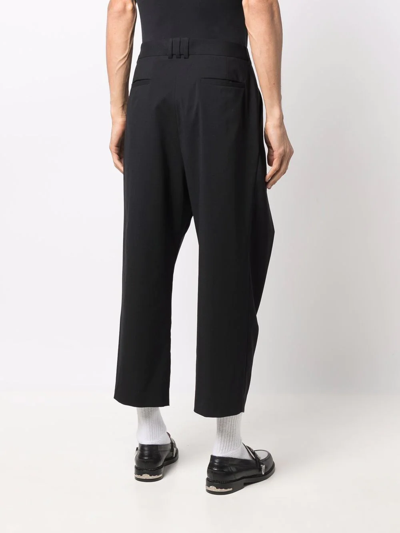 Shop Balmain Draped Straight-leg Cropped Trousers In Schwarz