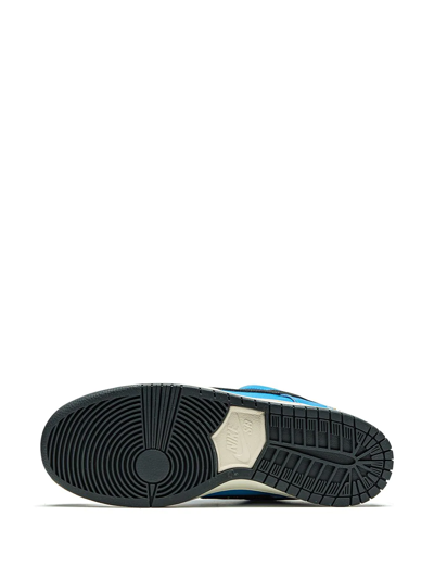 Jordan X Instant Skateboards Sb Dunk Low Pro Sneakers In Blue