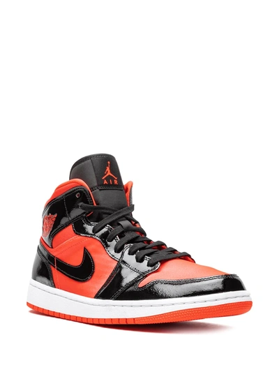 Jordan Air  1 Mid Hot Punch In Red