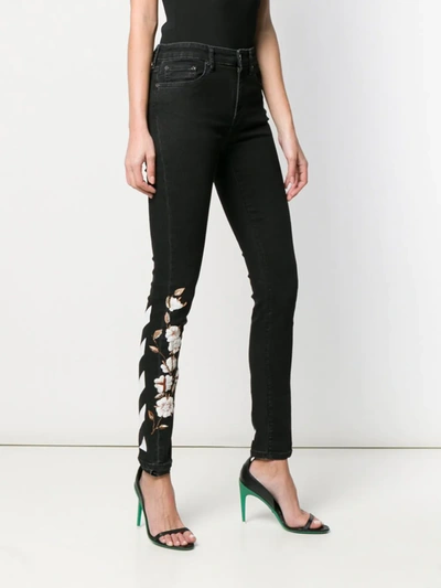 OFF-WHITE FLORAL EMBROIDERED SKINNY JEANS - 黑色