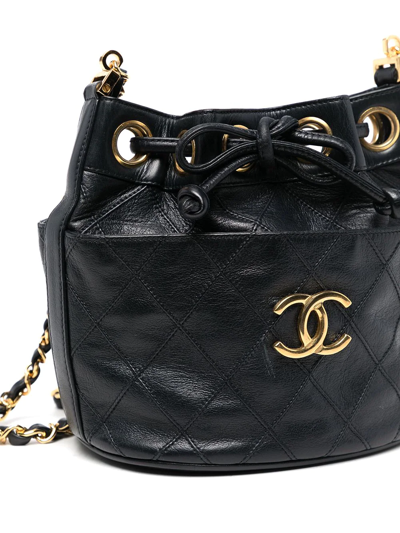 Pre-owned Chanel 1980-1990s Cc Diamond-quilted Bucket Bag In Black