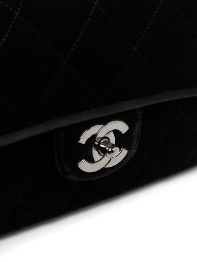Pre-owned Chanel 2006 Cc Diamond-quilted Shoulder Bag In Black