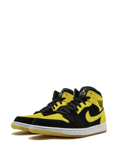 Jordan Air  1 Mid New Love 2017 Release In Black