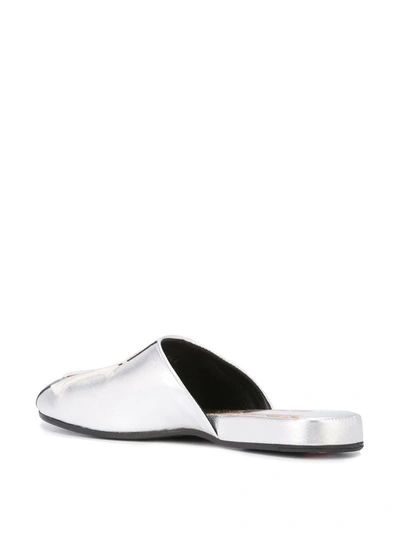 Shop Gucci Ny Yankees Slippers In Silver